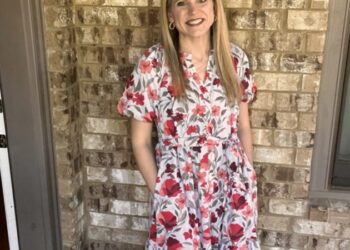 Girls’s Summer time Floral Midi Gown solely $23.49 shipped!